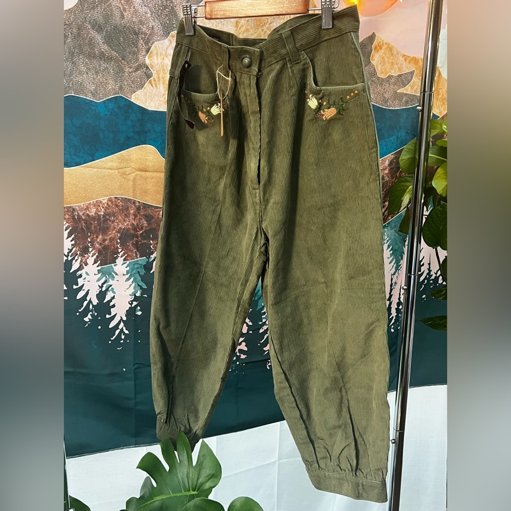 FRENCH CORDUROY PANTS